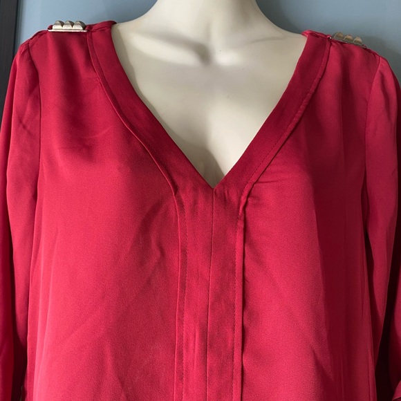 (2 for $20) Costa Blanca Red v-neck long sleeve blouse - Picture 3 of 9